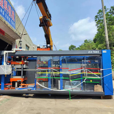 Kullanılmış Otomatik Üç İstasyonlu Vacuum Formlama Makinesi