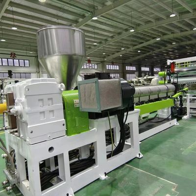 Kullanılmış Plastik Yaprak Ekstrüzörü 150mm Tek vida Ekstrüzyon Yaprak Makinesi