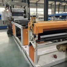 Özel Ekstrüzyon Kafası ve Su Soğutma Sistemi ile Plastik Ekstrüzyon Makinesi