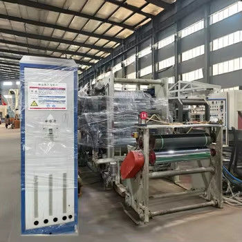 Özelleştirilmiş Ekstrüzyon Kafası ve Elektrikli Isıtma ile Yüksek Performanslı Plastik Ekstrüzyon Makinesi