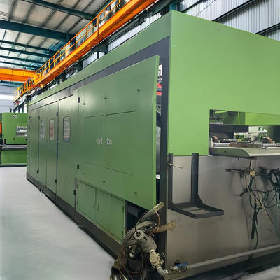 Yüksek Hızlı Kalıplama Plastik Termoforming Makinesi Üç istasyonlu Pozitif ve Negatif Basınçlı Entegre Makinesi
