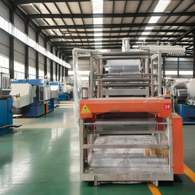 Su soğutma sistemi ve 380V güç kaynağı ile sürekli plastik ekstrüder makinesi